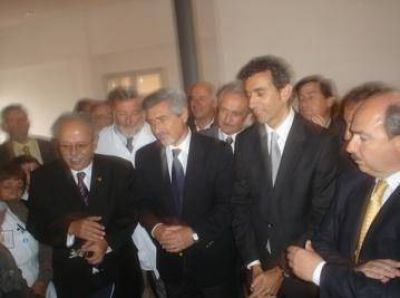 El ministro Randazzo dej� m�s de 500.000 pesos para el Hospital