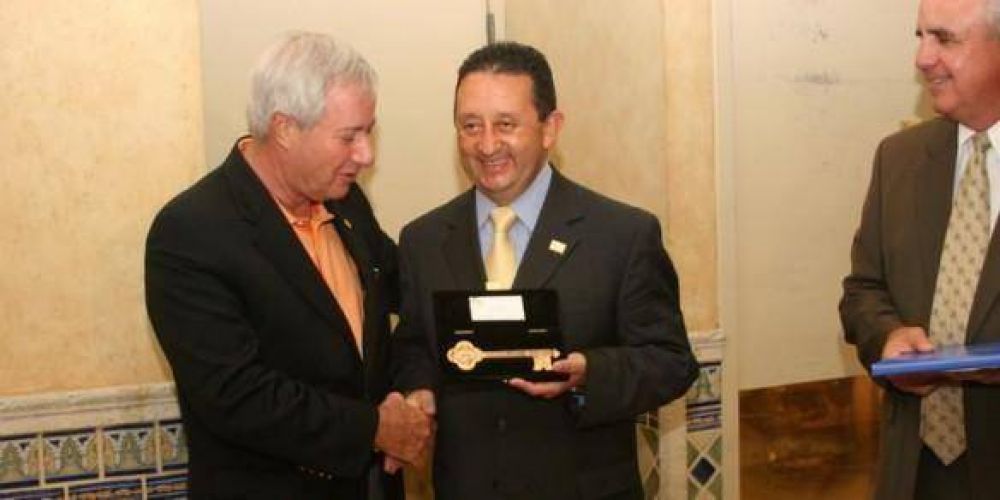 Celso Jaque fue declarado "Hu�sped de Honor" en Miami