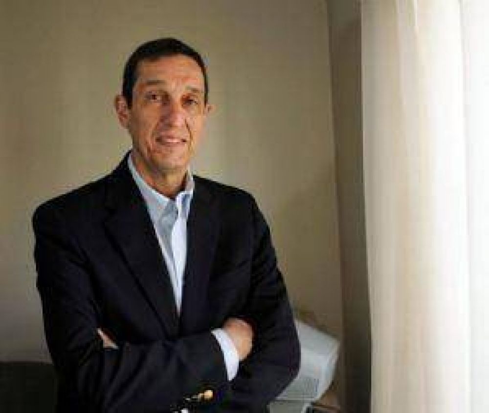 Rodolfo Gabrielli: �Si mis compa�eros lo resuelven, aceptar� gustoso ser candidato�