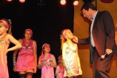 La Municipalidad de Tigre realiz� el Festival Danza Jazz 2010 en El Talar