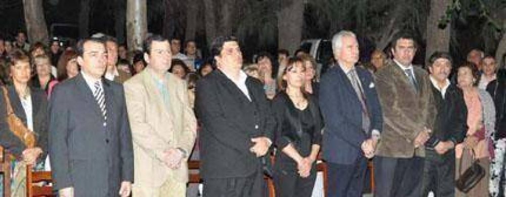 El gobernador destac� el trabajo de la comunidad italiana de Villa Zanj�n 