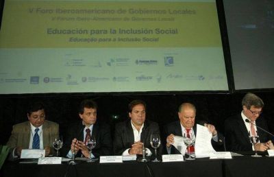 El Foro de Alcaldes lleg� a su fin y ya se piensa en la cumbre de presidentes