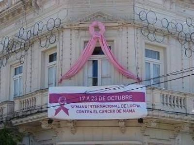 El Municipio se suma a la Semana Internacional de lucha contra el c�ncer de mama"
