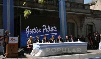 Kirchner y Scioli inauguraron un gasoducto en La Madrid