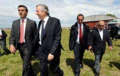 Kirchner no viene y llena de dudas al Gobierno
