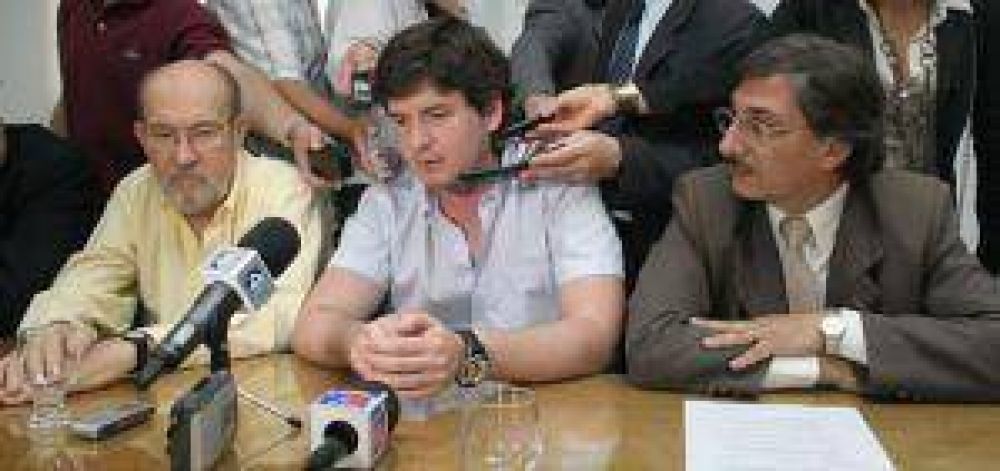Trabajo entre sector privado y legisladores:Postulan armar un registro de proveedores