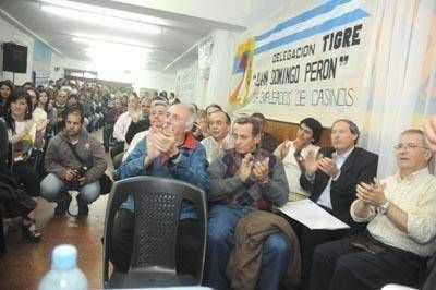 Gremios apoyan la candidatura de Daniel Scioli para el 2011