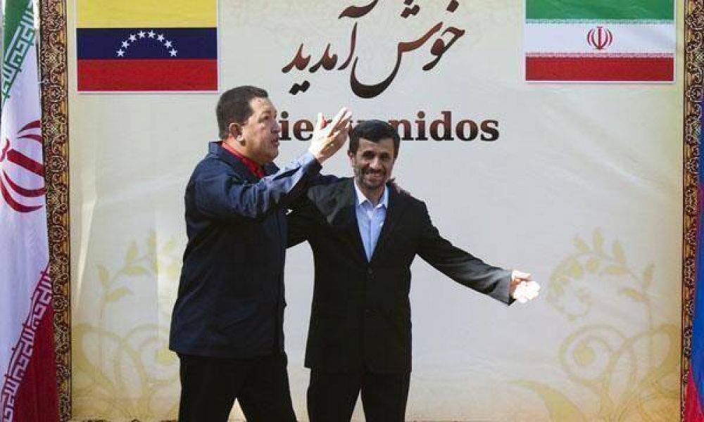  Ch�vez da su apoyo total a Ir�n y evita pronunciarse sobre la disputa con Argentina