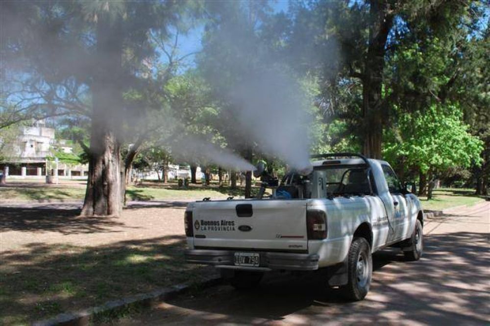 Lujan - OPERATIVO DE FUMIGACI�N EN DISTINTOS PUNTOS DEL PARTIDO DE LUJ�N