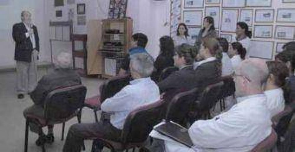 El gobierno apunta a la informatizaci�n del sistema sanitario