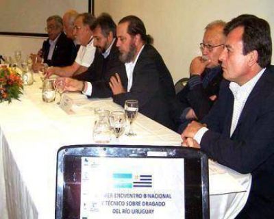 Encuentro en Fray Bentos por el dragado del r�o