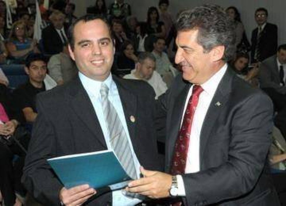 Regularizan la situaci�n laboral de 753 empleados 