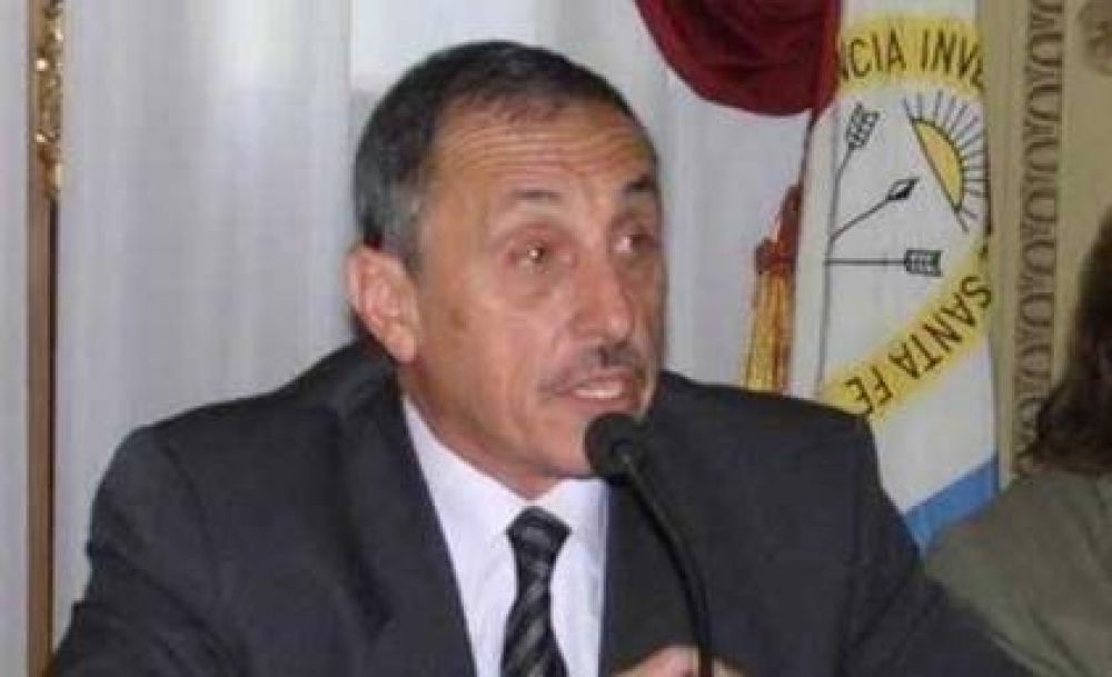 Obeid espera a Reutemann y tild� de "incapaz" a la gesti�n Binner