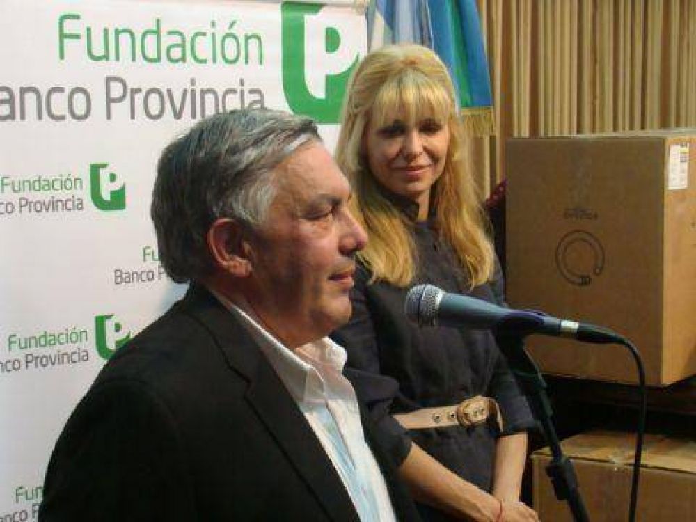 Este martes Karina Rabolini visit� Salto