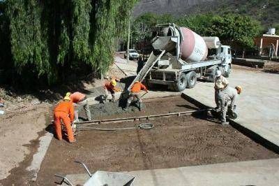  La avenida Ram�rez de Velazco estar�a lista en 90 d�as
