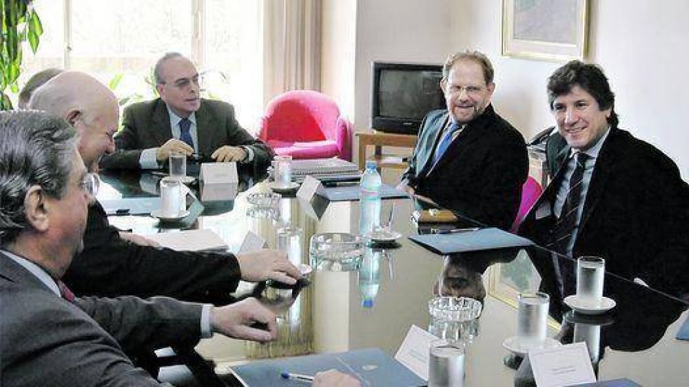 INDEC: la oposici�n cit� a los t�cnicos de las universidades