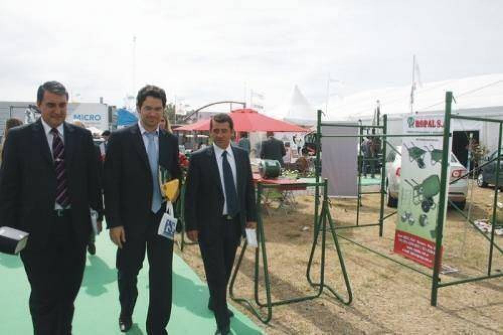 M�s de 300 empresarios en una Ronda Provincial de Negocios en la Expo Parque 2010