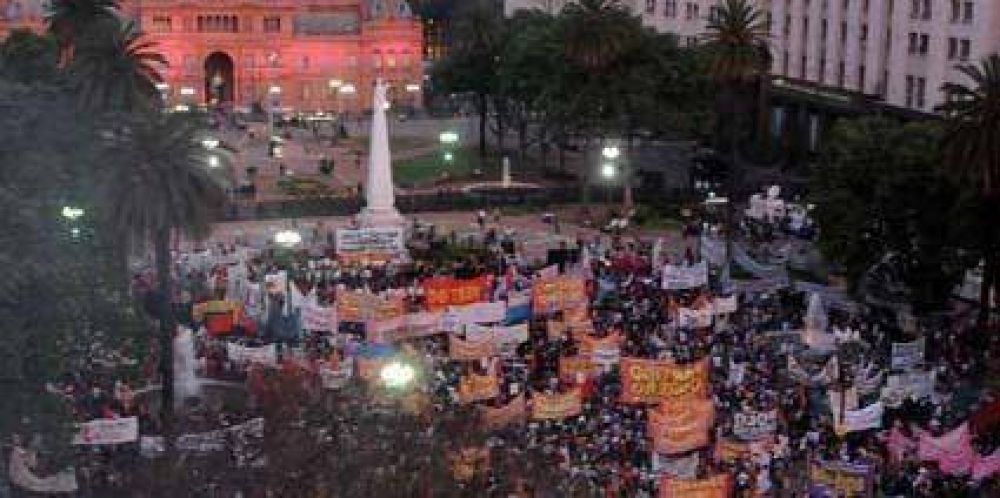 Multitudinaria marcha en repudio por el asesinato de Mariano Ferreyra