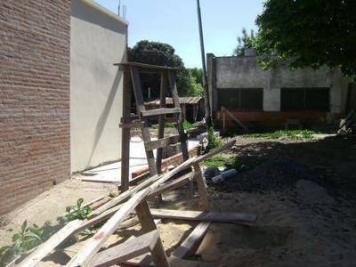 Secundaria N� 21 Entre la nueva escuela que no se termina y el temor de hablar