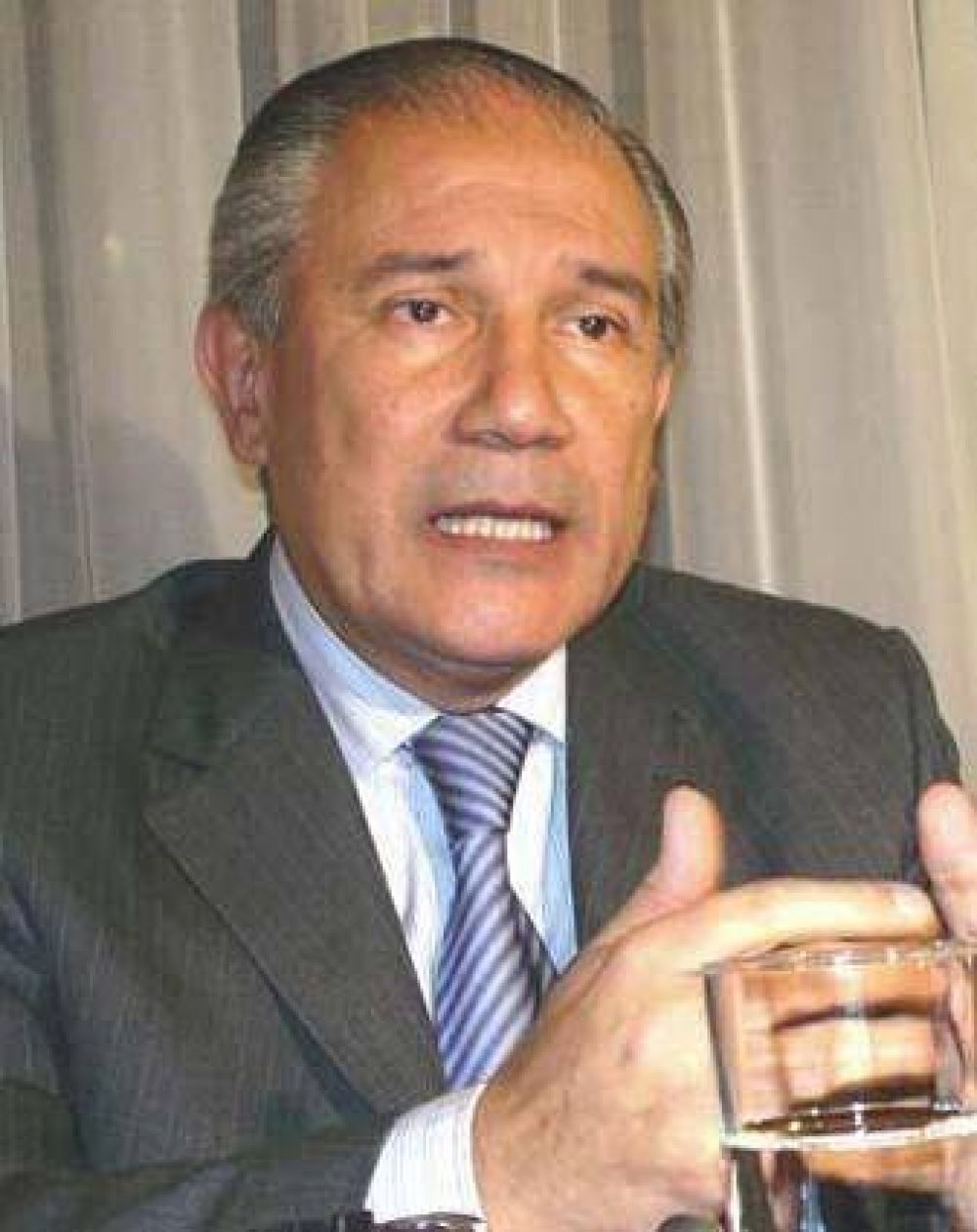 Un bloque regional monol�tico Y una compleja convivencia social