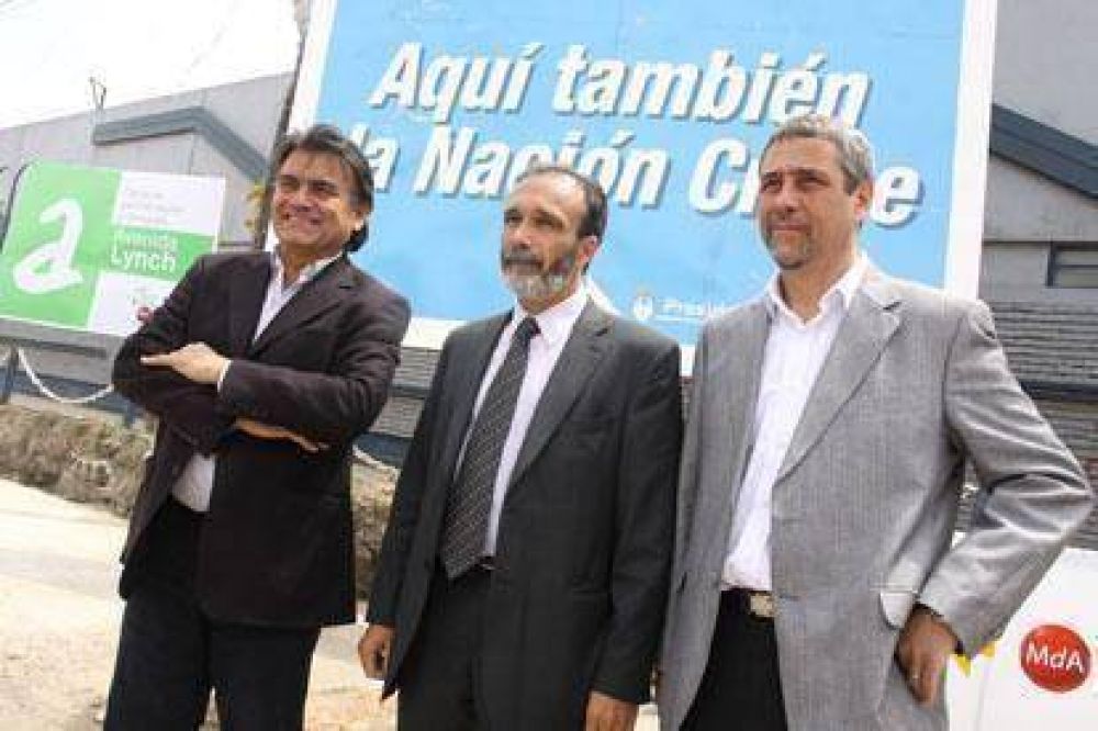 El Intendente Ferraresi y el Subsecretario de Recursos H�dricos de la Naci�n recorrieron obras de infraestructura de Avellaneda