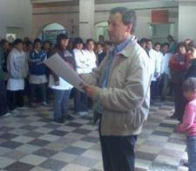 Donan terreno para la construcci�n de una escuela