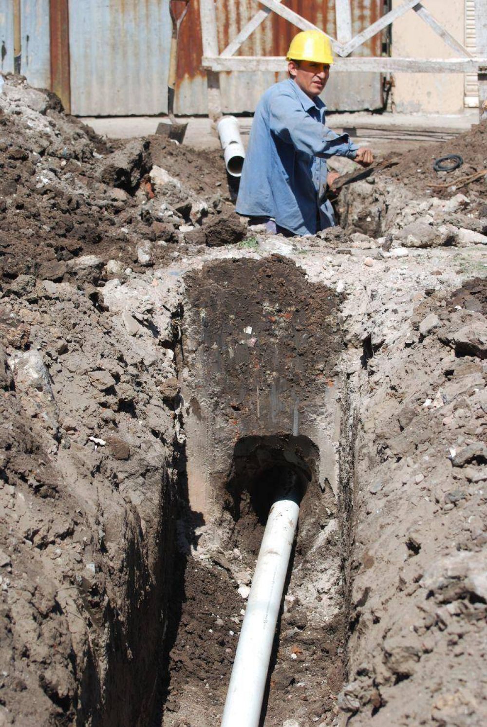 OBRAS DE CLOACAS EN JOSE MARMOL