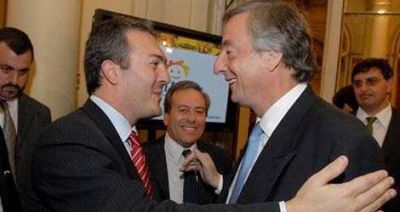 El Intendente Cristian Breitenstein dijo estar �muy shockeado como todos los argentinos� 	