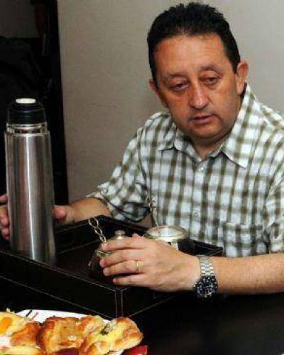 Mientras esperaba ser censado, la noticia constern� a Celso Jaque