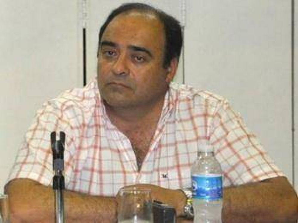 Flores: �Urribarri tiene trastornos en la memoria� 