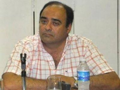 Flores: �Urribarri tiene trastornos en la memoria� 