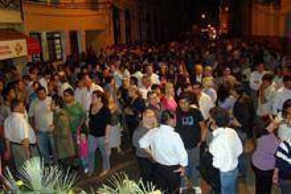 El peronismo correntino despidi� al ex Presidente