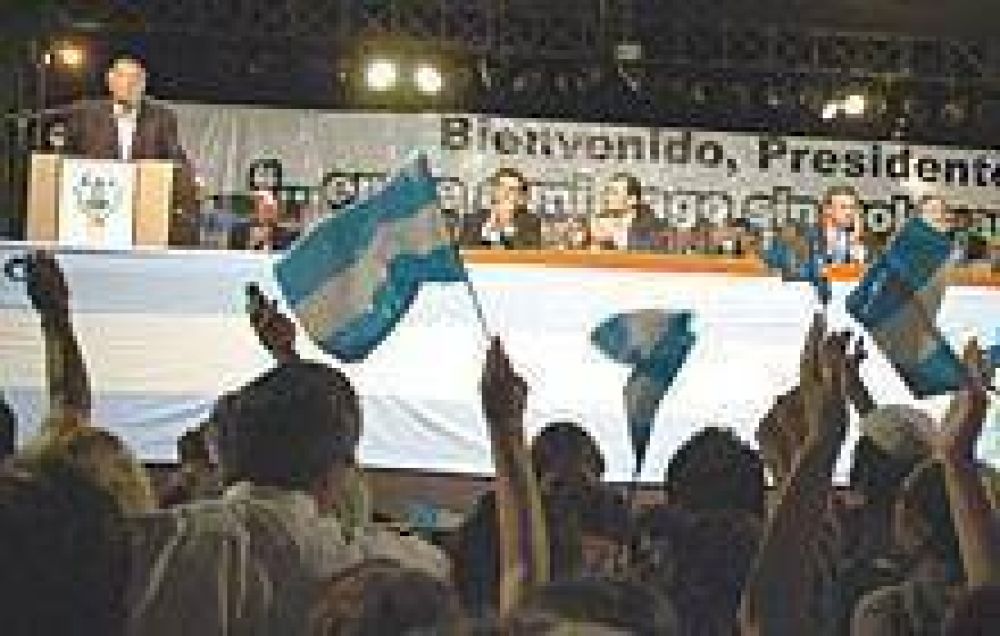 Entreg� $ 1.300 millones para obras y acciones de Gobierno 