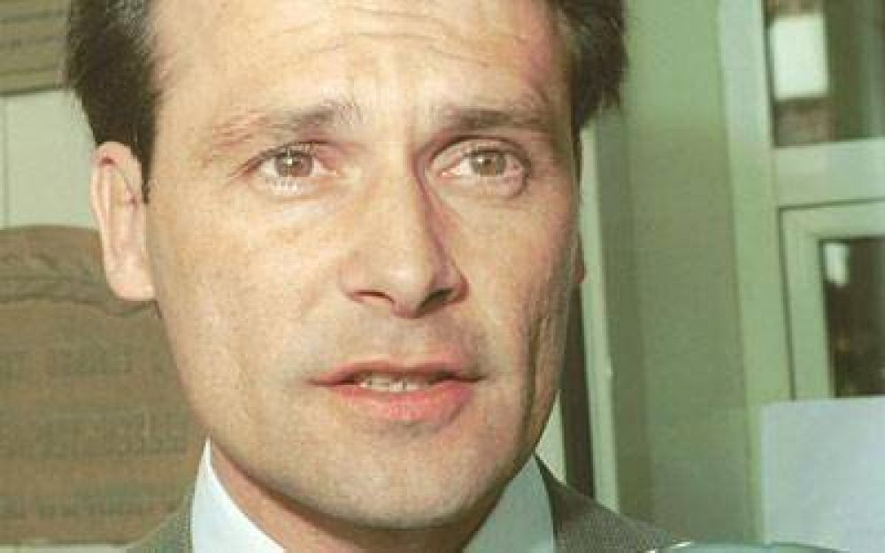 Mac Karthy: �un hombre que transpiraba pol�tica�