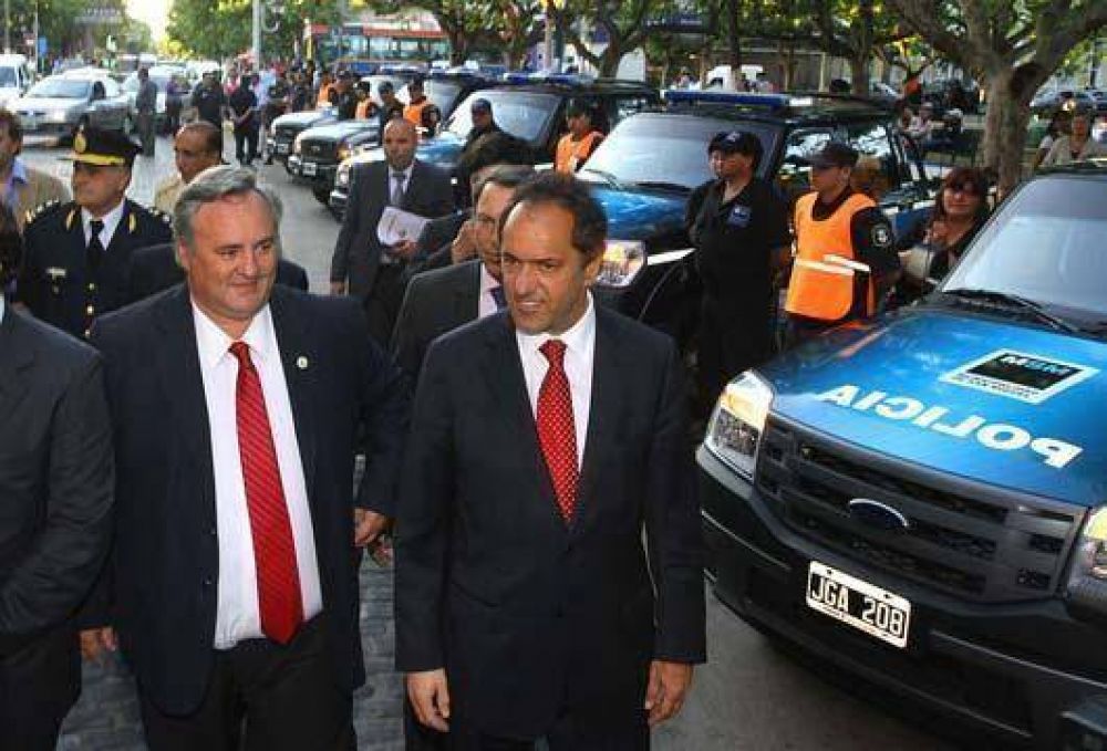 San Miguel  Fuertes elogios de Scioli para Joaqu�n de la Torre