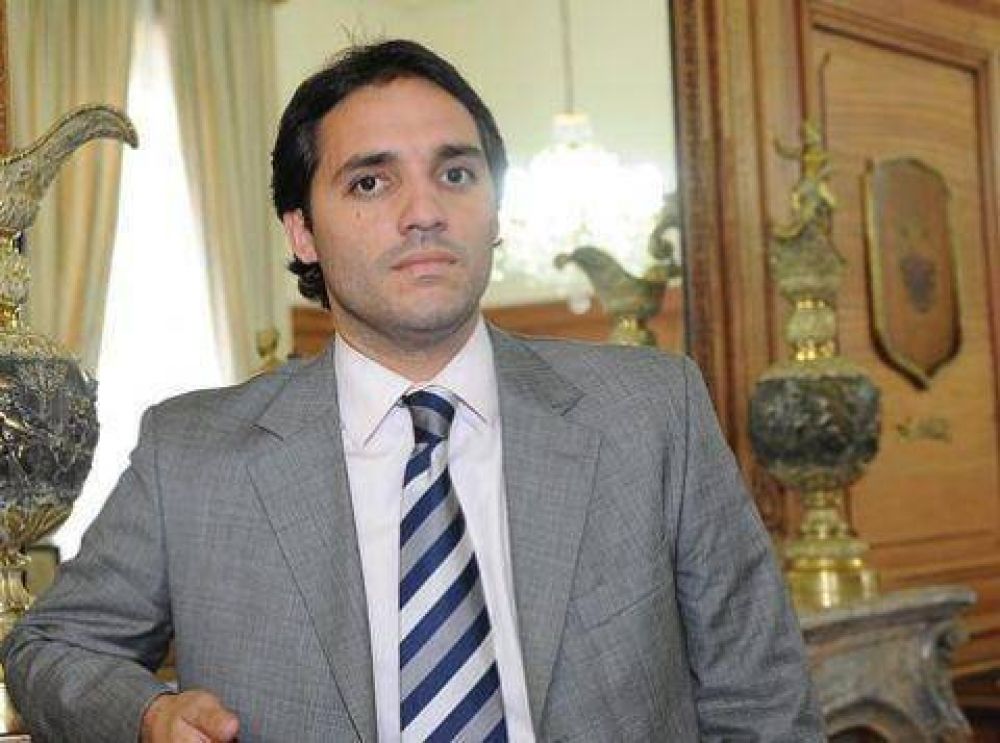 Sigue el dolor por la muerte del l�der Mincarelli: �Debe primar un peronismo unido desde Berisso�