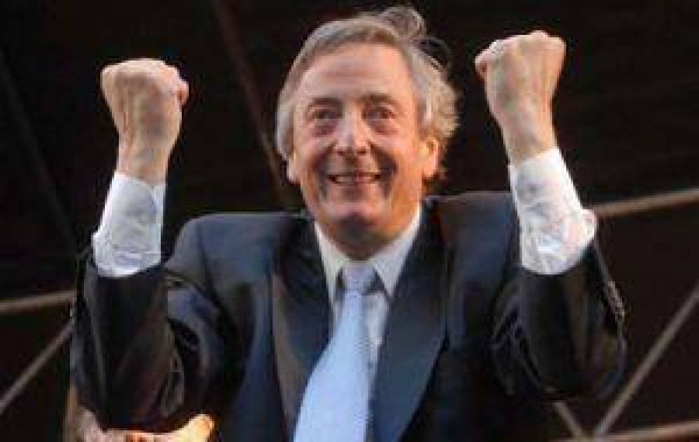 Muri� N�stor Kirchner, Pereyra est� internado
