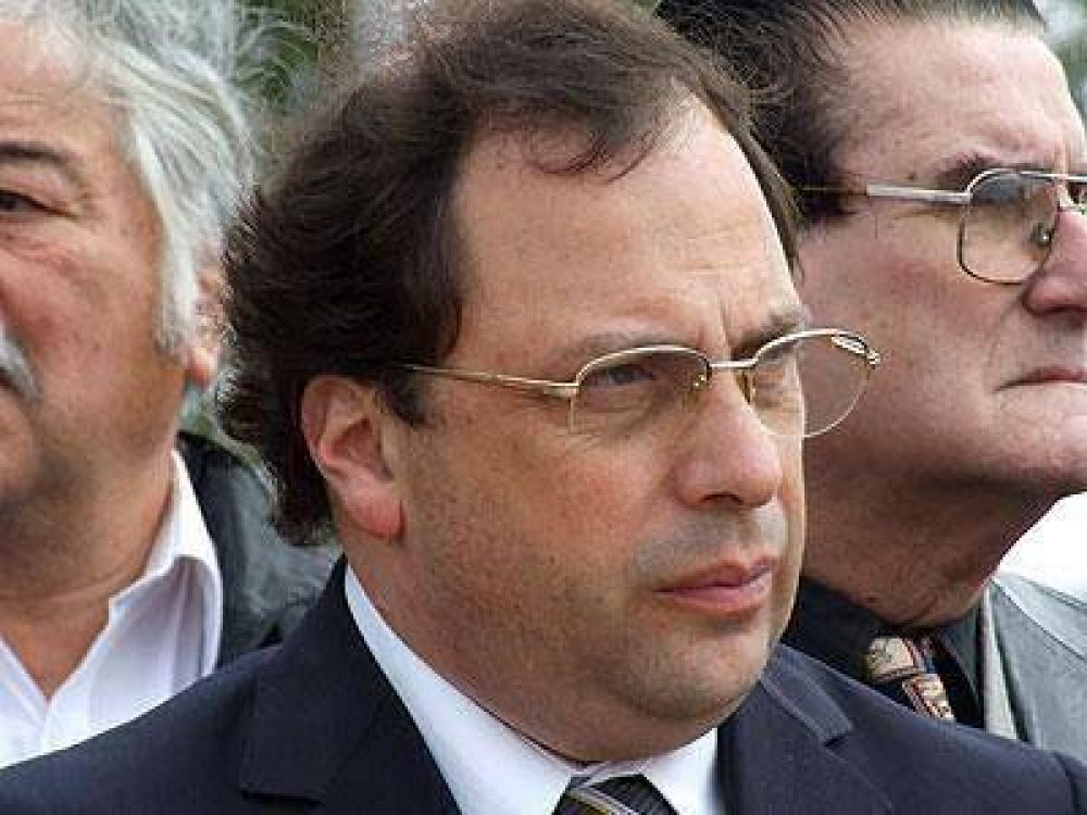 BROWN | LA MUERTE DE KIRCHNER Giustozzi: �Acompa�amos en el dolor a la familia Kirchner�