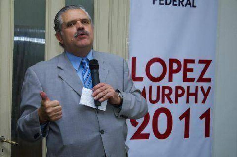 Se posterga la visita de Lpez Murphy