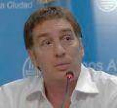 SANTILLI SIGUE GANANDO ESPACIOS 