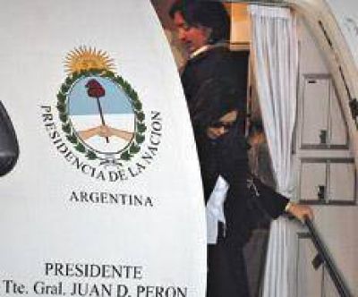 CFK vuelve a la actividad oficial