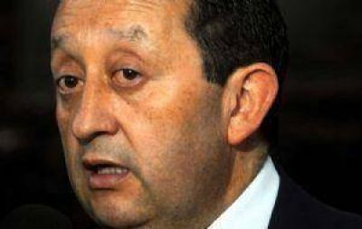 El Gobierno espera otros 100 millones para el "rojo" de 2009