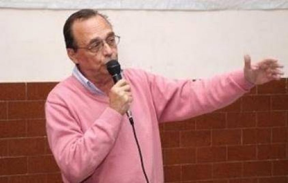 "Un liderazgo como el de Kirchner no es sustituible de la noche a la ma�ana"