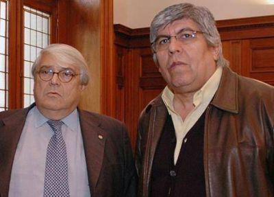 M�ndez niega pacto con Moyano sobre ganancias pero espera una tregua
