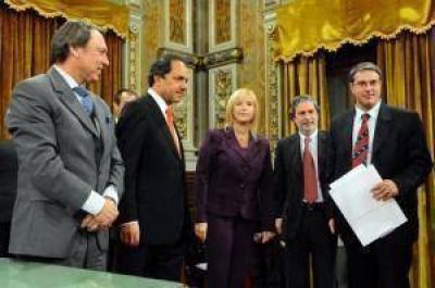 Gol�a con el Gobernador Scioli
