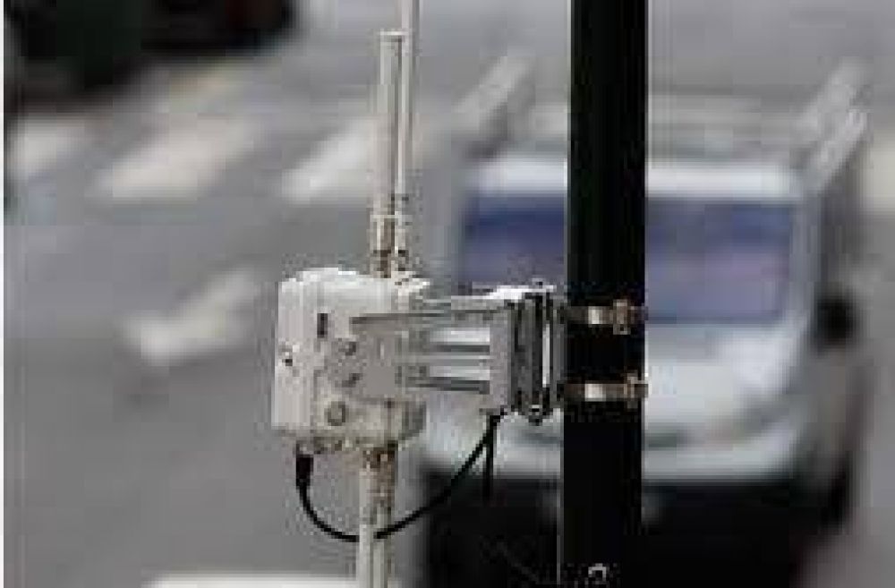 Las 20 c�maras que se instalan para control de la v�a p�blica costaron 360.000 pesos  