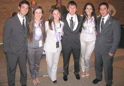 Alumnos de FASTA ganaron un torneo de Debates en Chile