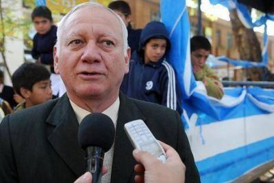 Para Jalile, a Barrionuevo se le "sali� la chaveta" y dijo no querer caer bajo