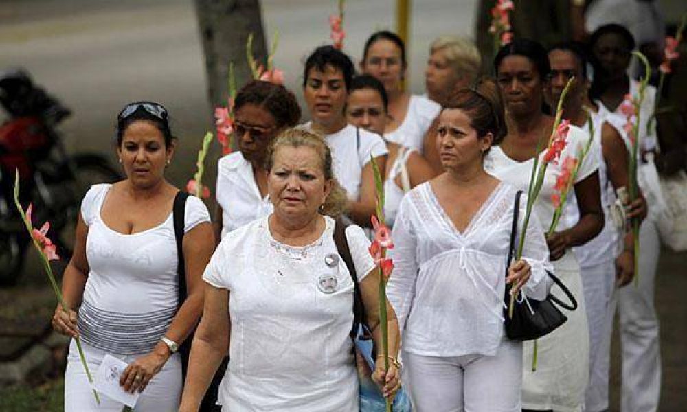 Denuncian una feroz golpiza a un grupo de disidentes cubanos