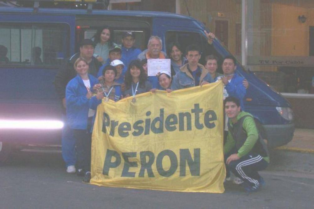 Presidente Per�n - Torneos Buenos Aires 2010  REGRES� LA DELEGACI�N DE PARTICIPANTES DE MAR DEL PLATA